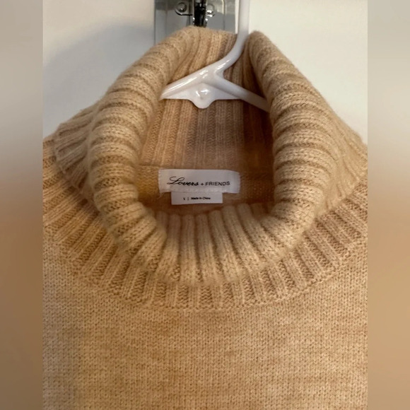 NWOT Lovers + Friends Jalisa Turtleneck Sweater Light Oatmeal Size Small - Picture 6 of 8